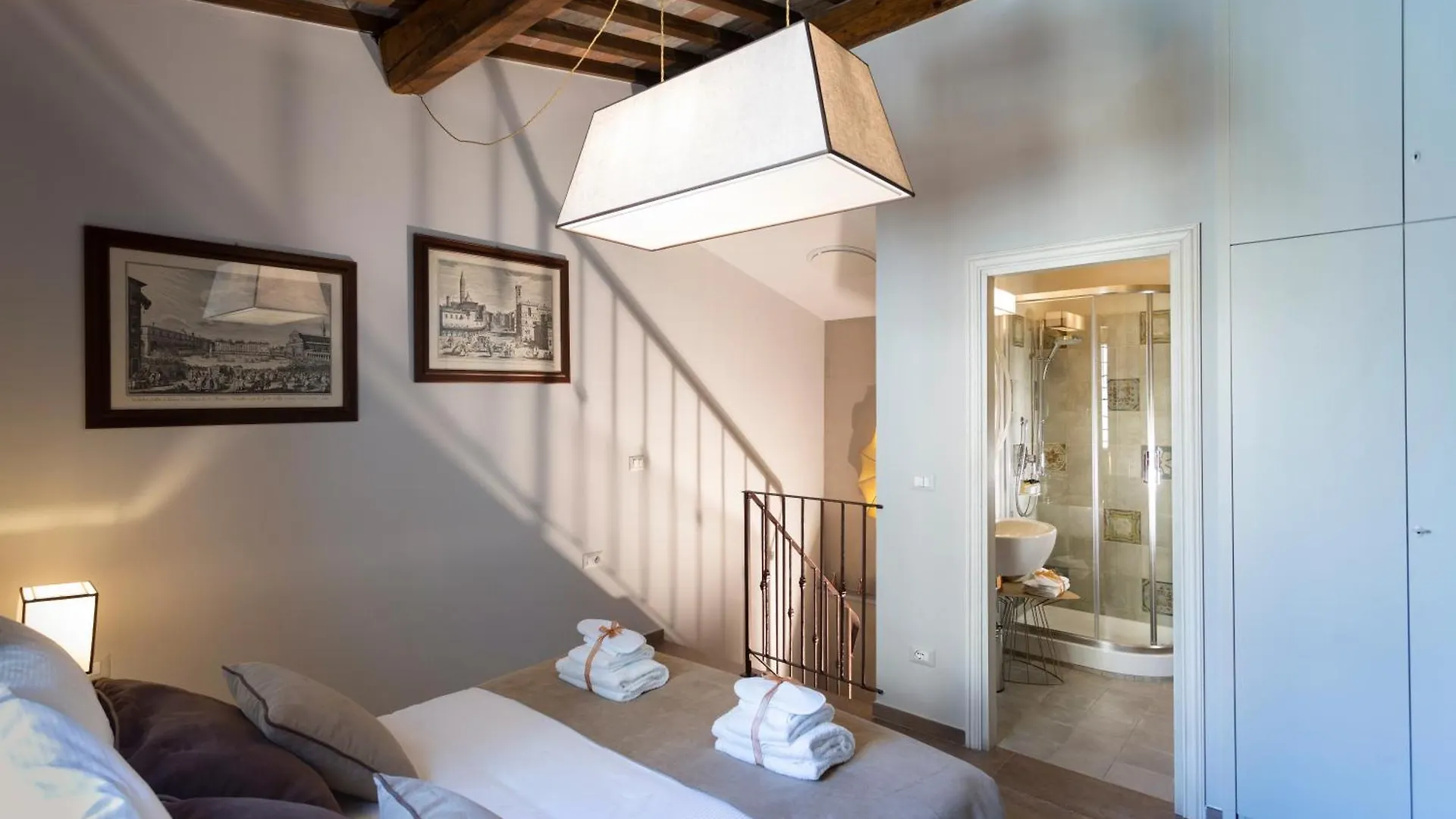 Qk Costa58 Home Tower Firenze Italia